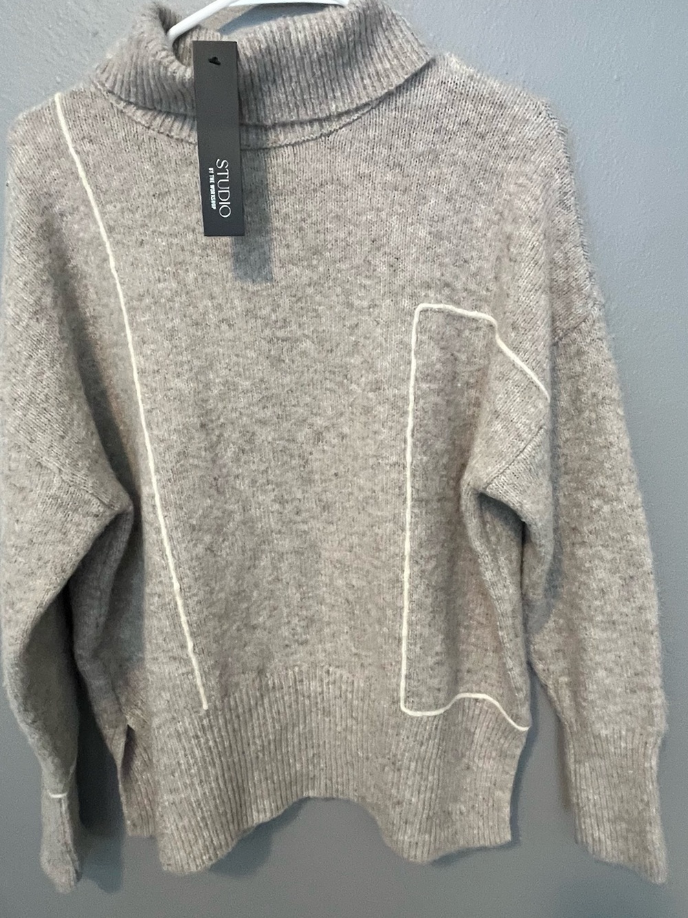 Studio Gray Men's Turtleneck Sweater with Contrast Piping